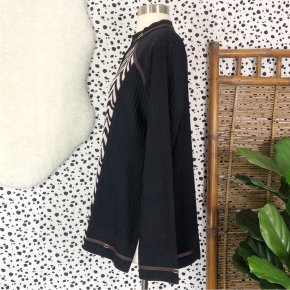 Exclusively Misook | Zebra Print Knit Zip Cardigan - Picture 5 of 7